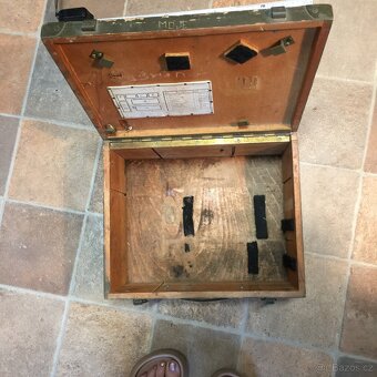Vojenská bedna na vysílačku rádio telefon munici a pod. Hezk - 6