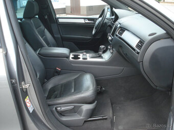 Volkswagen Touareg 3.0 TDi PANORAMA NAVI 176 KW - 6