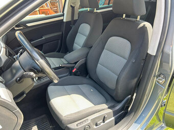 Škoda Superb combi II 2.0TDI 103kW DSG - 6
