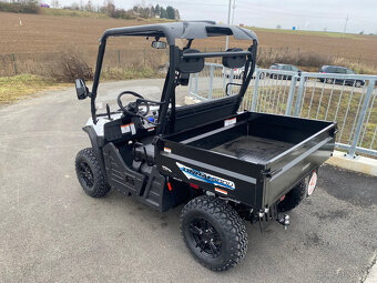 Linhai UTV electric E5 - 6