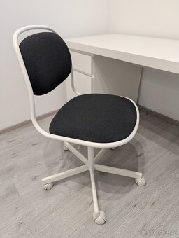 Psací stůl IKEA MALM - 140x65cm - 6