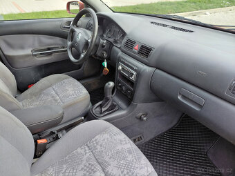 Škoda Octavia 1.6i Ambiente - 6