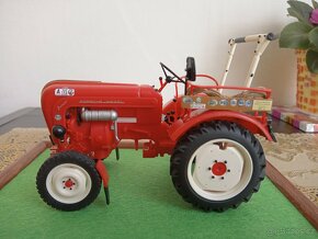 Porsche Diesel Revell 1/24 - 6