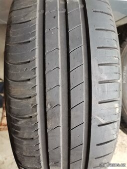 215/60/16 letni pneu HANKOOK a MICHELIN 215/60 R16 - 6