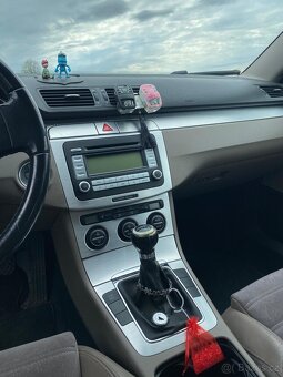 VW B6 combi variant 2.0 TDI - 6