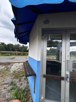 Kiosek obchodní stánek - 6
