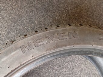 CELOROČNÍ 225/40R18 - 6