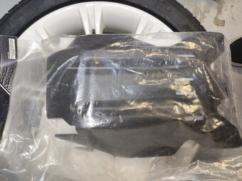 Prodám originální kryt motoru KTM Powerparts - 6