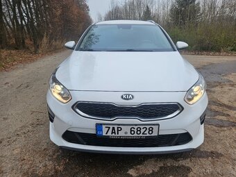 Kia Ceed 1.6 CRDi 100kw  Exklusive 2019 ČR - 6