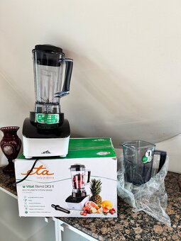 Stolní mixér ETA Vital Blend 1100 90010 černý/bílý - 6