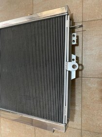 Nový sportovní chladič Toyota Land Cruiser HDJ/HZJ 78,79 4.2 - 6