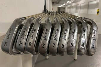 Set dámských golfových holí k prodeji - 6