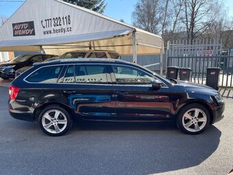 Prodám Škoda Octavia 2,0 TDI 110kW DSG Style Combi - 6