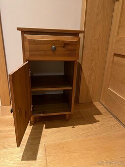 Noční stolek IKEA Hemnes - 6