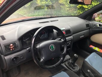 Skoda Octavia 1.6i - 6