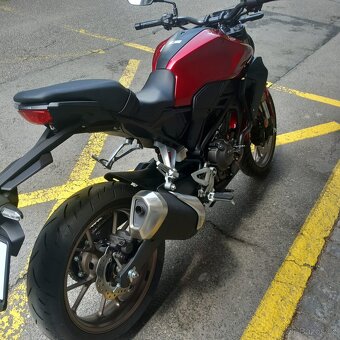 Honda CB300R Neo Sports Cafe - 6