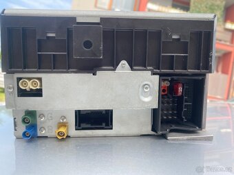 Mercedes w211 radio - 6