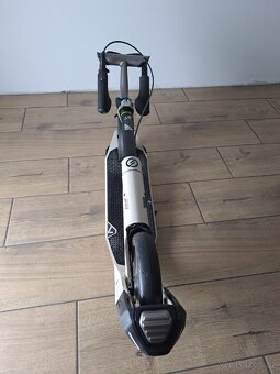 Skládací koloběžka - 6