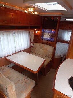 Prodám karavan HOBBY EXCELLENT 500 KMFE - 6