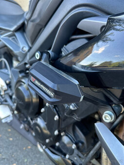 Triumph Street Triple 675 2014 | Nové pneu S22, QuickShifter - 6