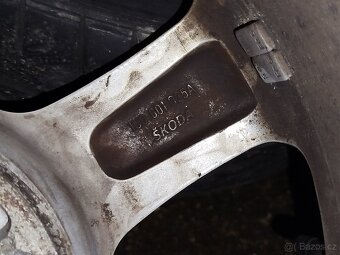 Alu kola Octavia r15 - 6