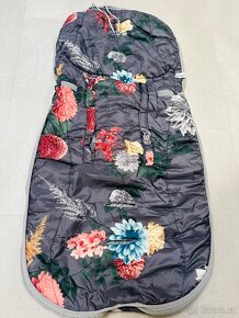 Fusak do kočárku/autosedačky - 6