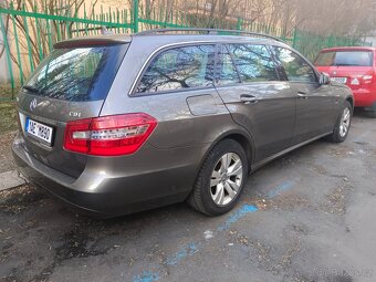 Mercedes E220 (W212) 125 kw, manuál, r.v. 2010 - 6