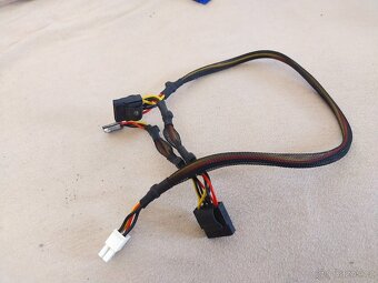 ATX zdroj 700w semimodulární - 6