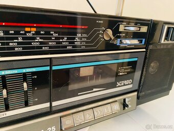 Radiomagnetofon Aiwa CA-25, 80.léta - 6