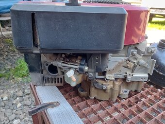 Motor Briggs a Stratton - 6