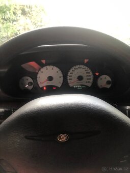 Chrysler Sebring - 6