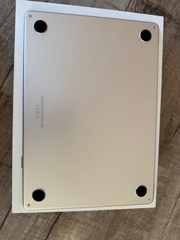 Macbook air M2 8gb/256gb zaruka 10/25 - 6