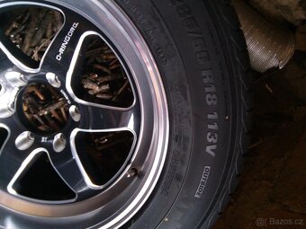 Hiluxe 18" kola + pneu + rozšiřovací podlozky - 6