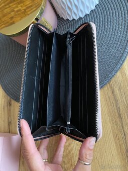 Michael Kors peněženka - 6