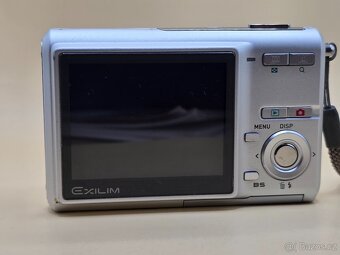 Casio Exilim EX-Z6 - 6