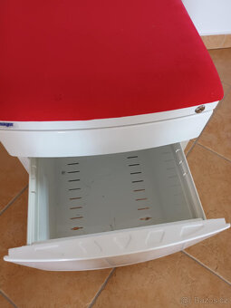 Psací stůl rostoucí + kontejner Mayer - 6