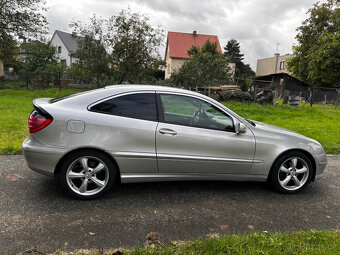 Mercedes C200 Kompresor 120kW, Coupe, Manual, Zachovale, Nov - 6