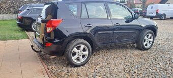 Toyota RAV4 2.0 VVT-i 112kW 4X4 EXECUTIVE - 6