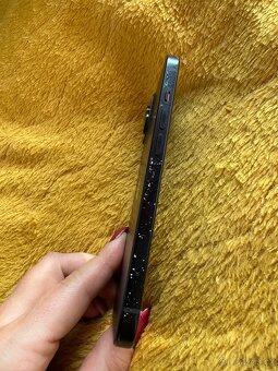 iPhone 15 128 GB - 6