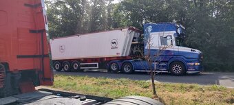 Nabizime soupravu na žně. 55 m3 - 6