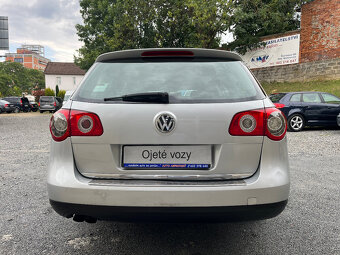 VOLKSWAGEN PASSAT 2,0 TDi 103 Kw - 6