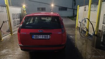Prodám Ford Focus 1.6tdci 66kw rv2006 - 6