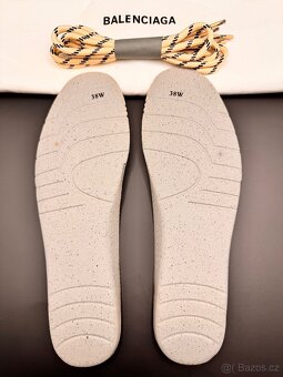 Balenciaga Triple S - 6