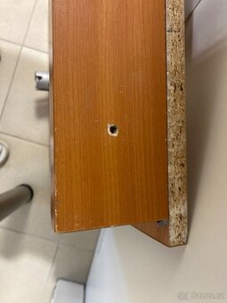 Kancelářský stůl - 6