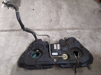 Mercedes-Benz CLS w218 350cdi 195kw náhradní díly - 6