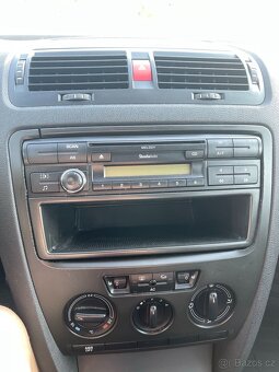 Auto bez registru/akontace-Škoda Octavia II 1.9TDI, 187 XXX - 6