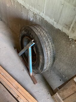 Prodám podvalník FLIEGEL - 6