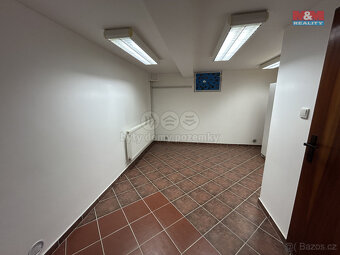 Pronájem obchod a služby, 31 m², Louny, ul. Osvoboditelů - 6