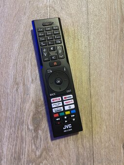 JVC Smart TV 81cm (32”) - 6