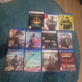 Prodám Sony Playstation 5 - 6